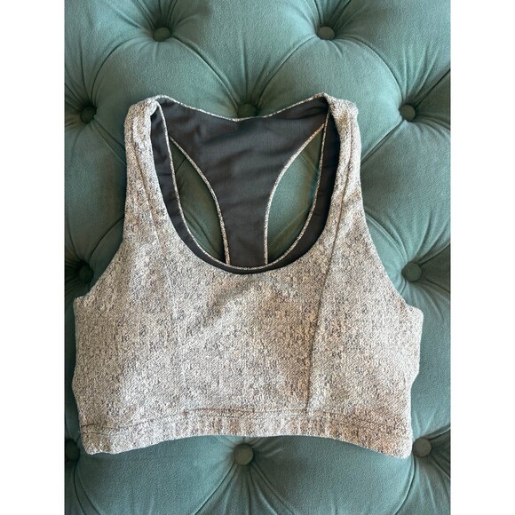 Gymshark sports bra Gray White Size Small Womens - Picture 4 of 7